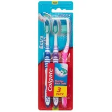 Зубна щітка Colgate Extra Clean, середньої жорсткості, 2+1